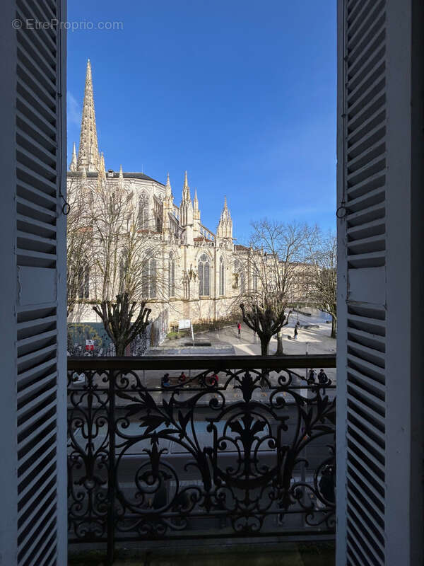 Commerce à BORDEAUX
