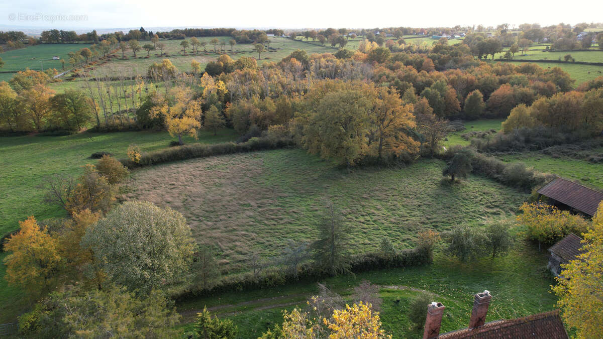 Maison à LA CHAPELAUDE
