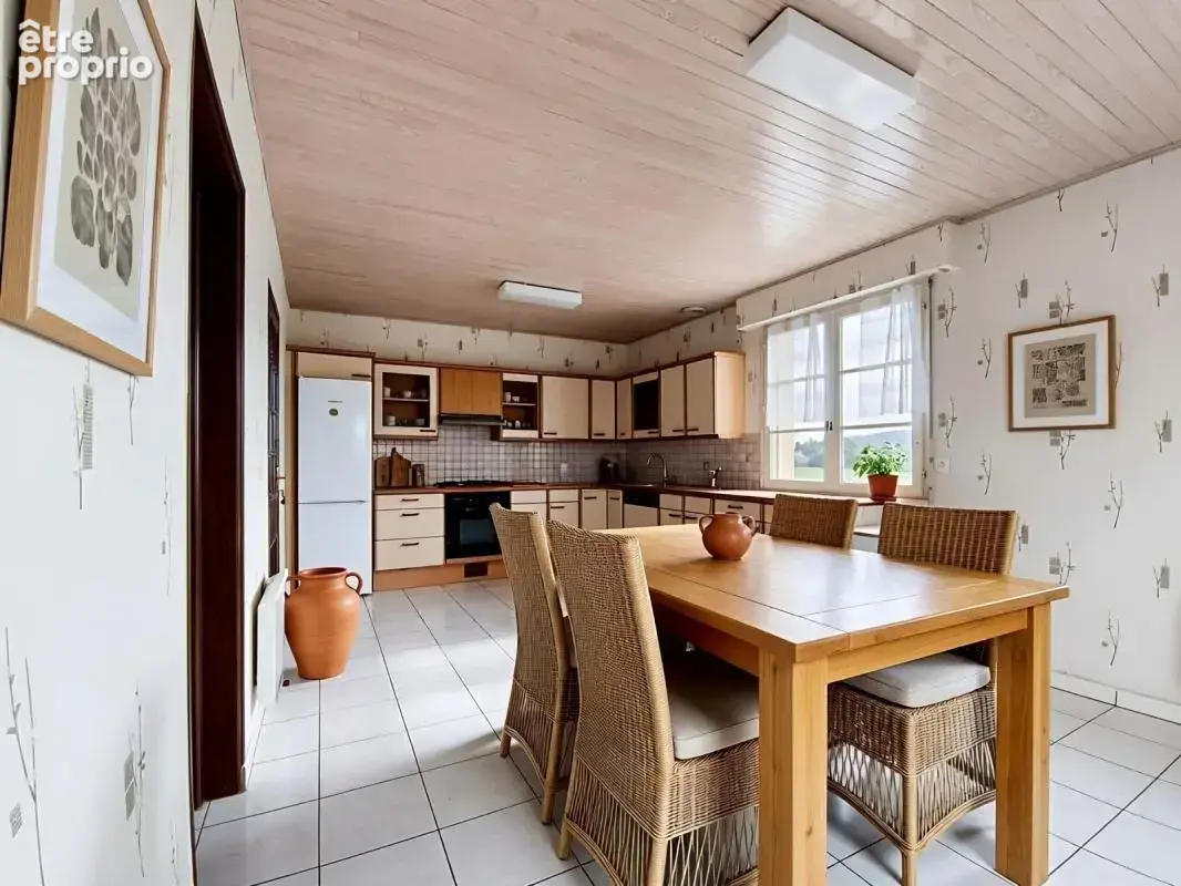 Grande maison familiale avec potentiel de deux logements – Environnement calme et verdoyant - photo 2