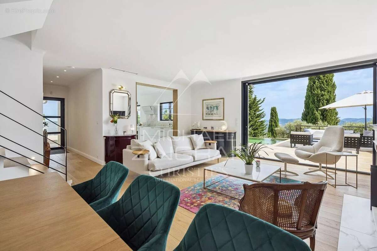 Maison à SPERACEDES