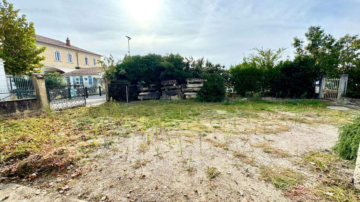 Maison à ALTHEN-DES-PALUDS