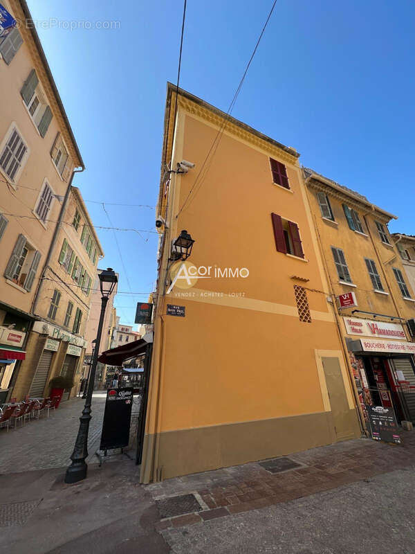 Maison de ville +commerce + fonds de commerce +appartement - photo 2