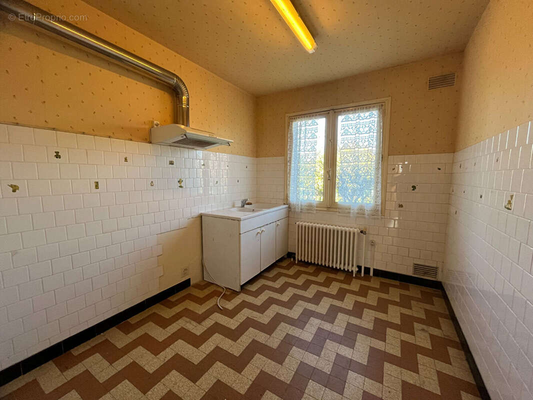 Maison à AUBIGNY-SUR-NERE