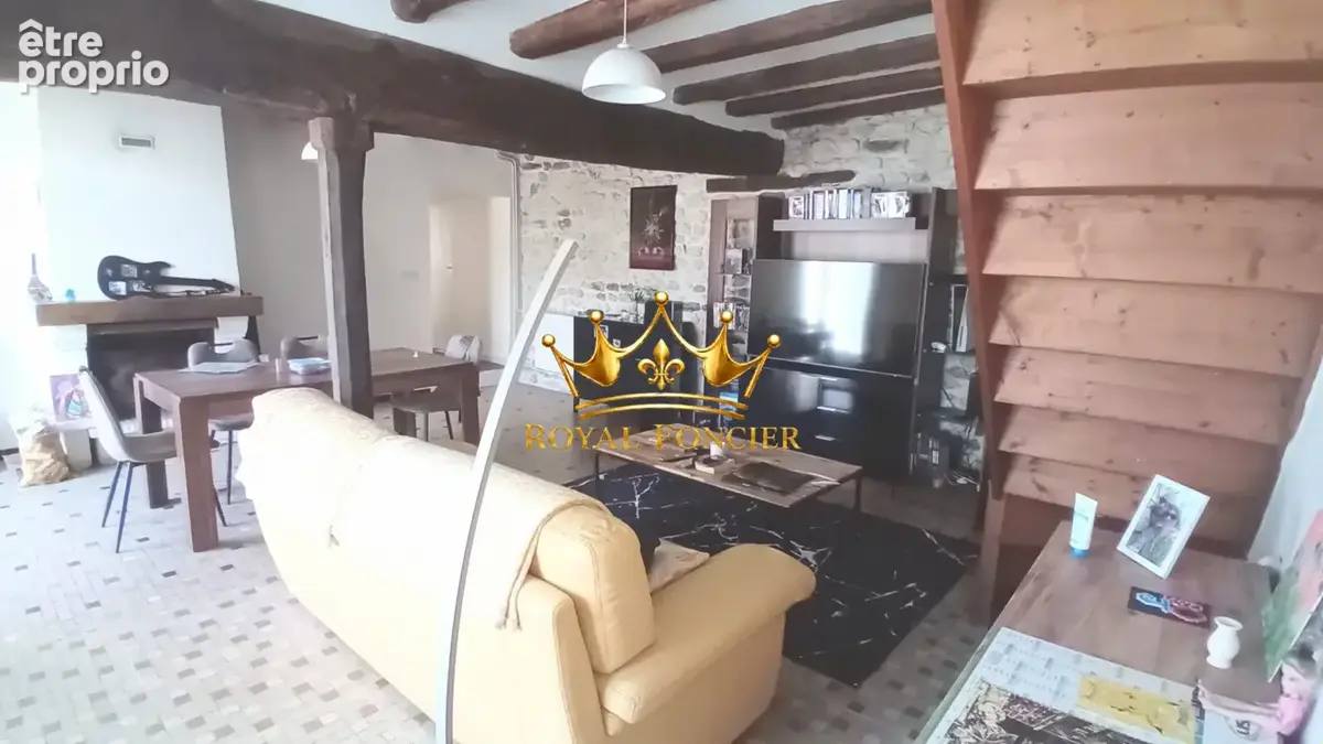 Maison 7 pièces 157 m² à vendre à Velleches (86230) - photo 3