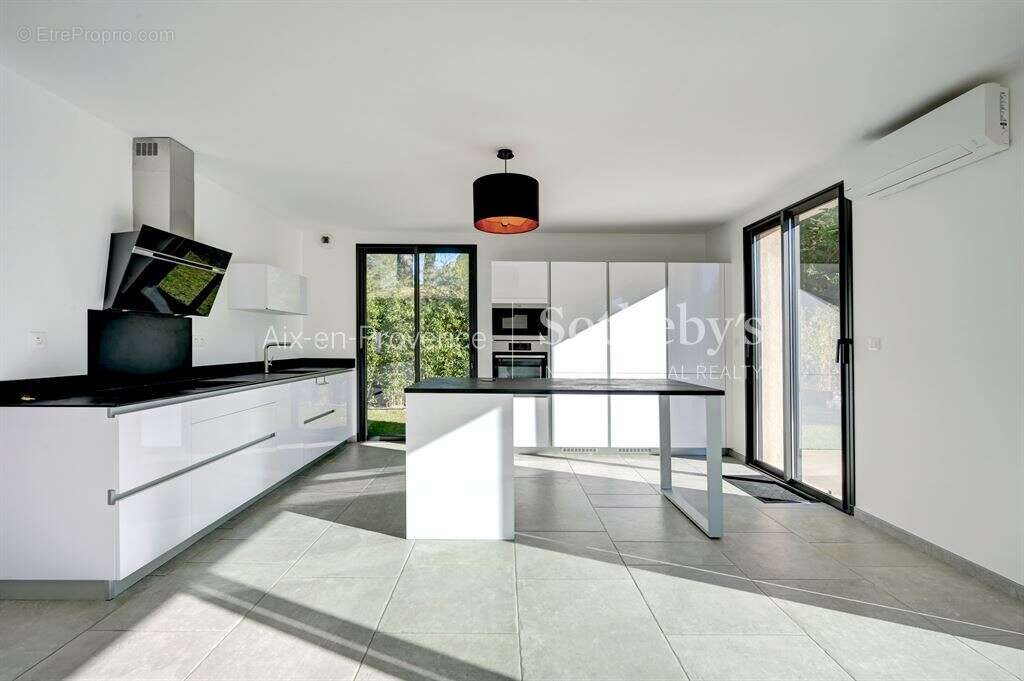 Maison à AIX-EN-PROVENCE