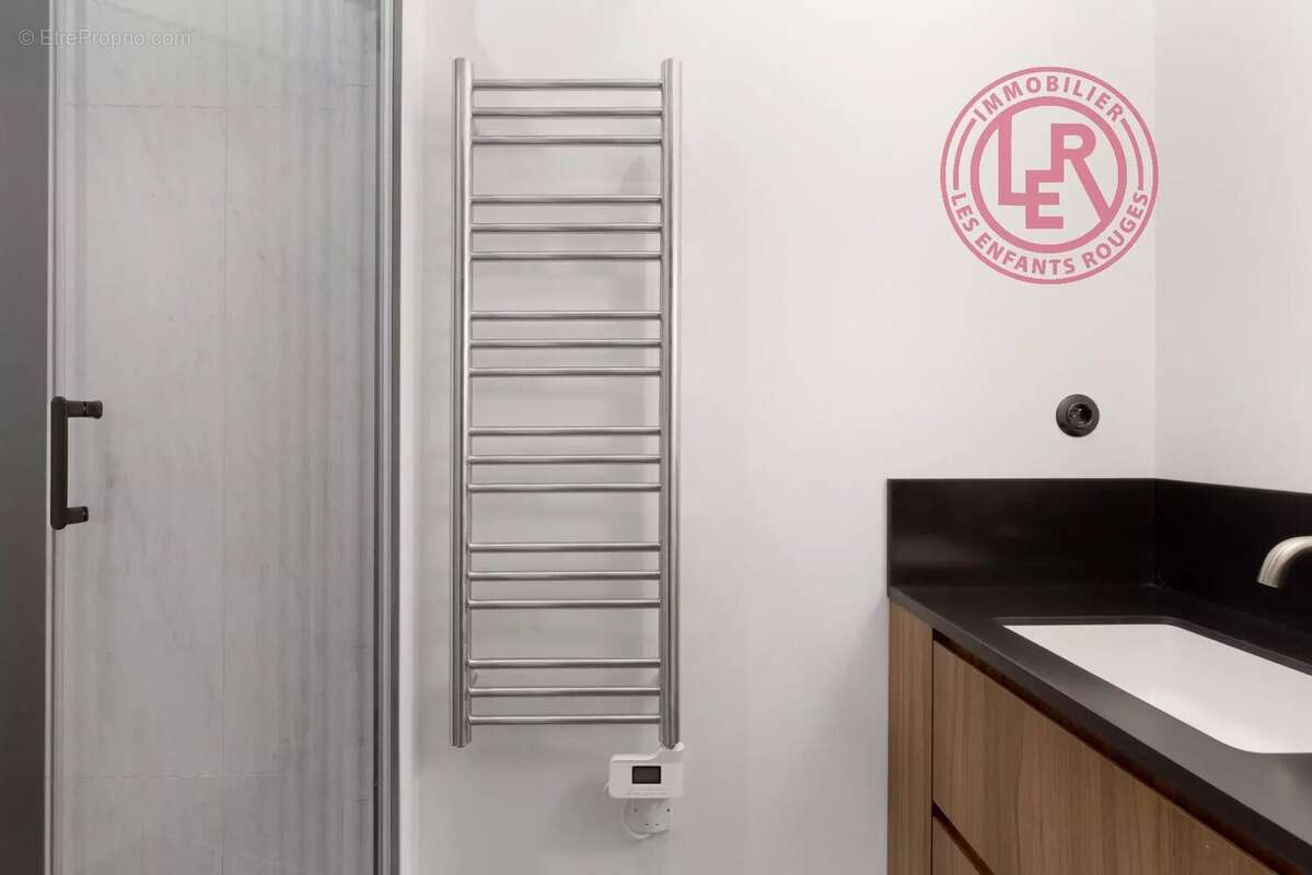 Appartement à PARIS-4E