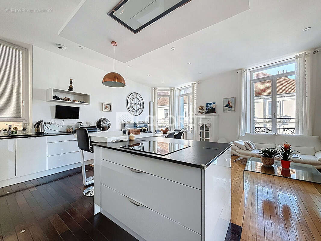 Appartement à BOURG-EN-BRESSE