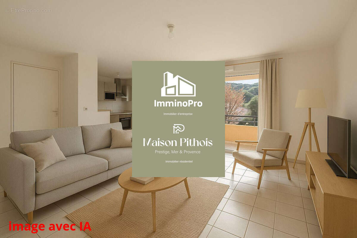 Appartement à LA ROQUE-D'ANTHERON