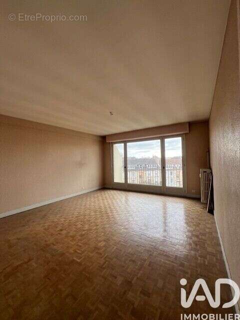 Photo 8 - Appartement à CAEN