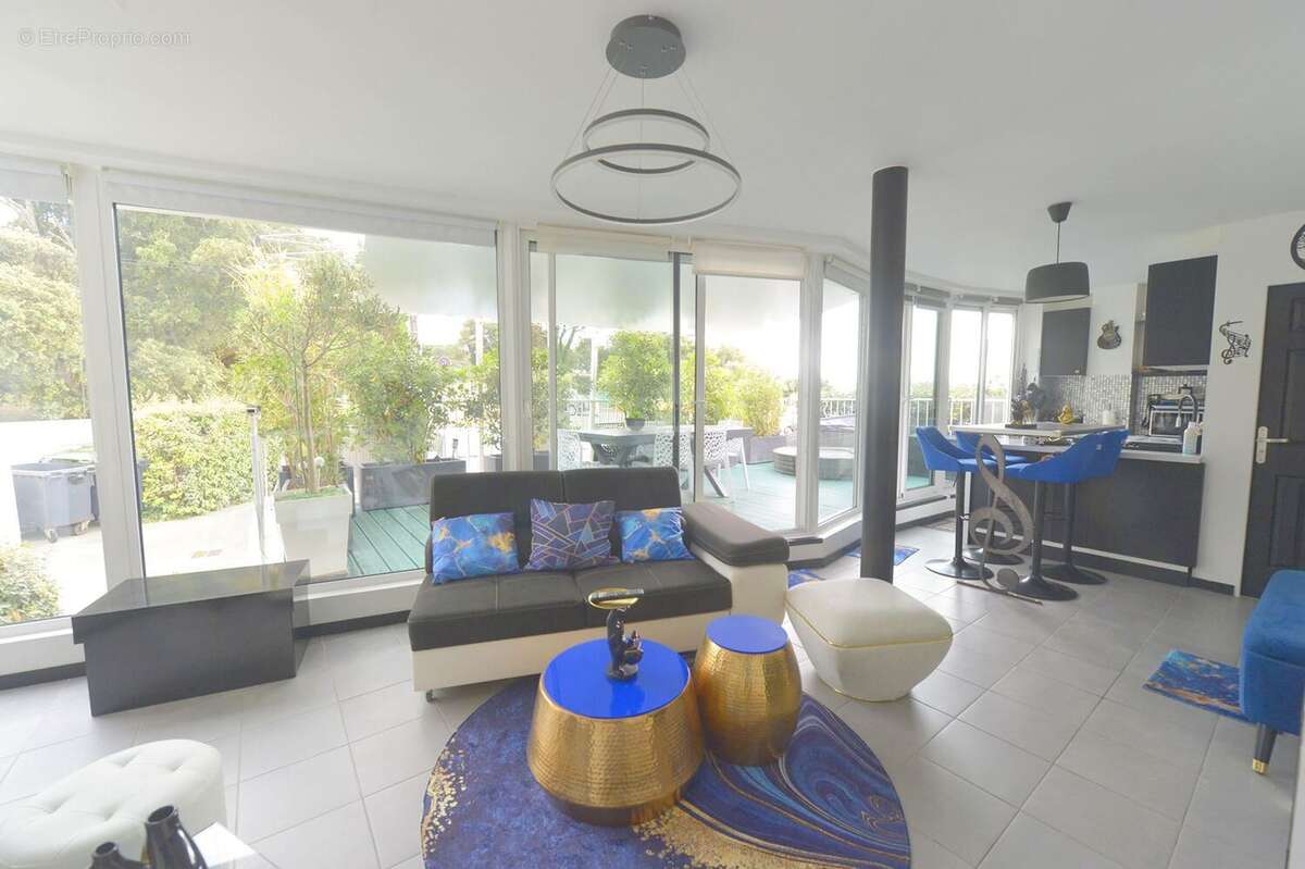 Appartement 59 m² à Saint-Georges-De-Didonne  - photo 6