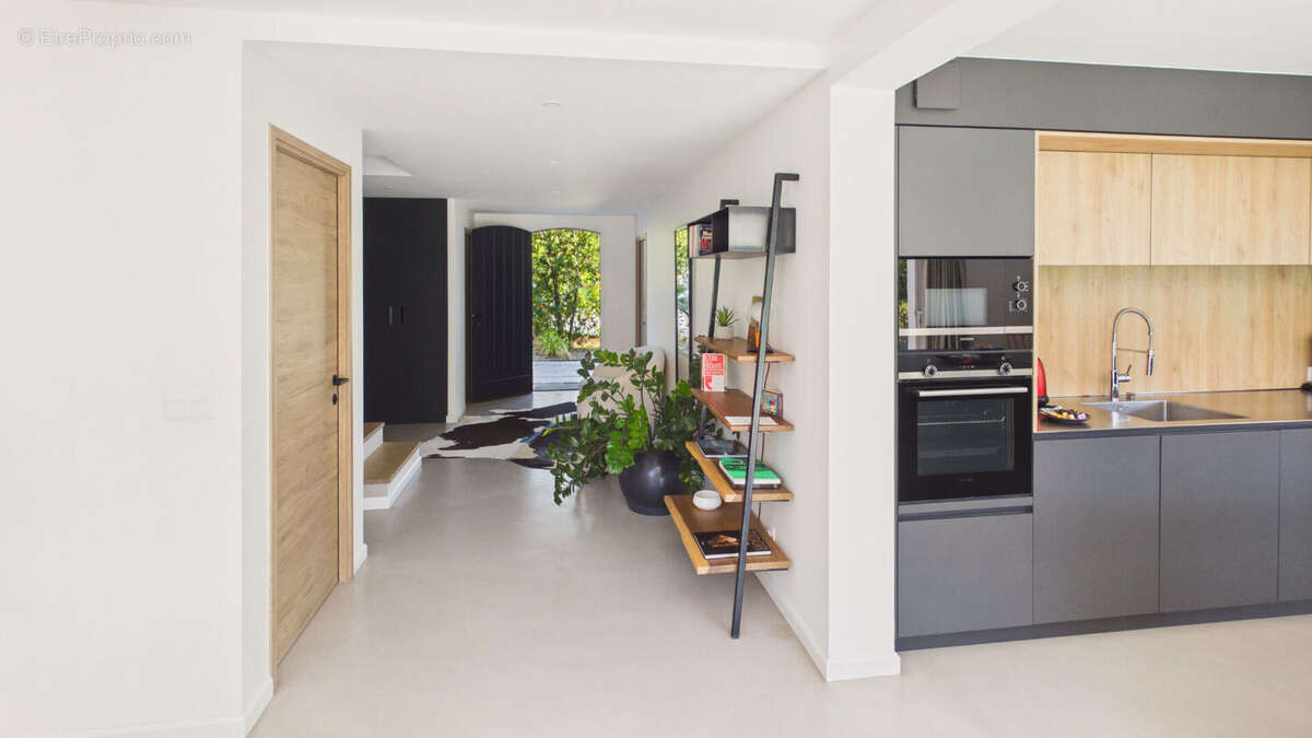 Maison Guéthary au coeur du bourg - 4 chambres - 190 m2 - photo 7