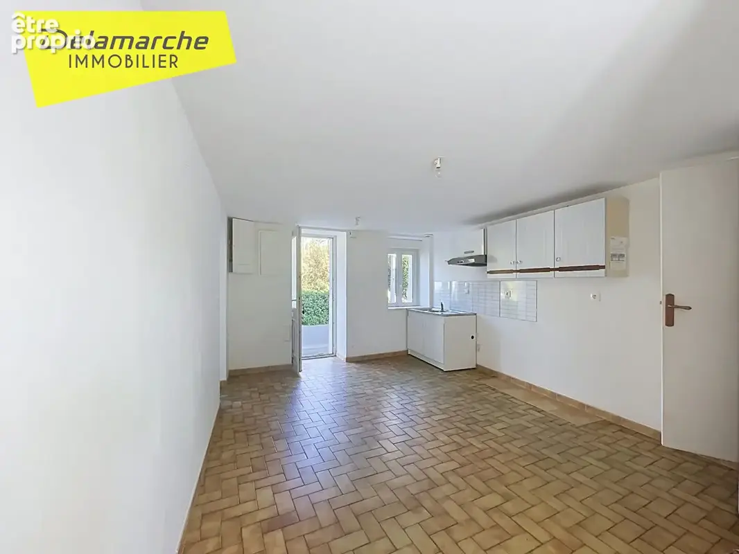 A vendre maison d'habitation 5 pièces - 3 chambres sur la commune de Cérences - photo 6