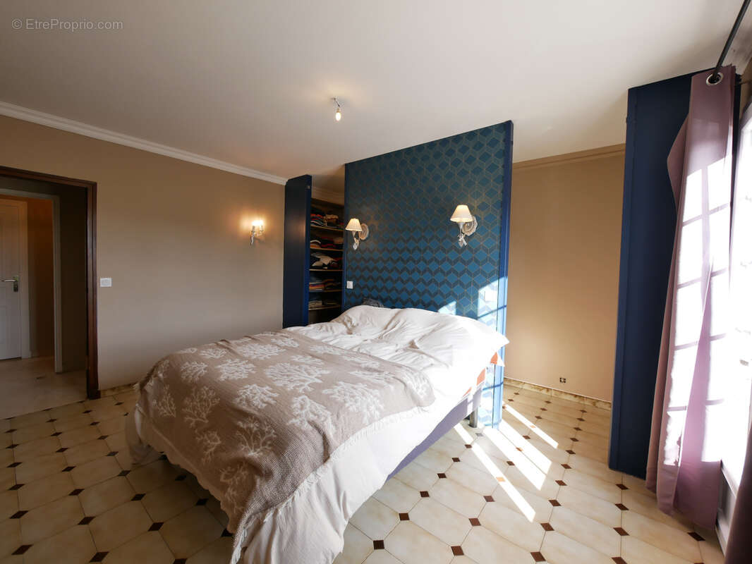 Maison à ROUSSILLON