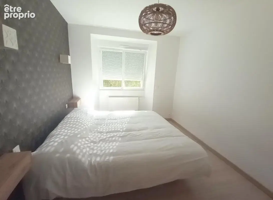 Maison centre-ville - Laval rive droite - 4/5 chambres - jardin - stationnement - photo 7