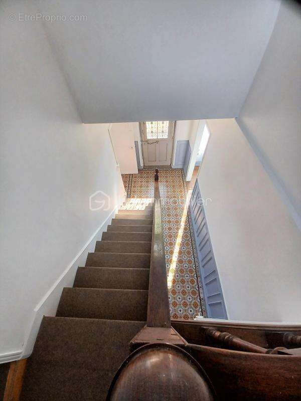 Maison à COULOMMIERS