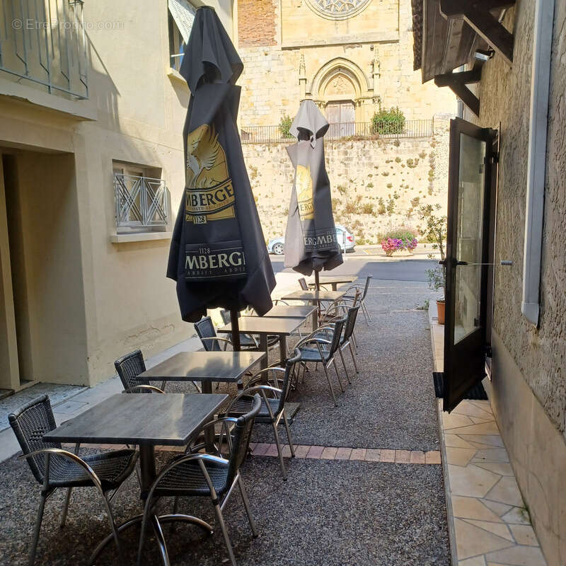 Fonds de commerce bar-restaurant à vendre RISCLE (32) - photo 9