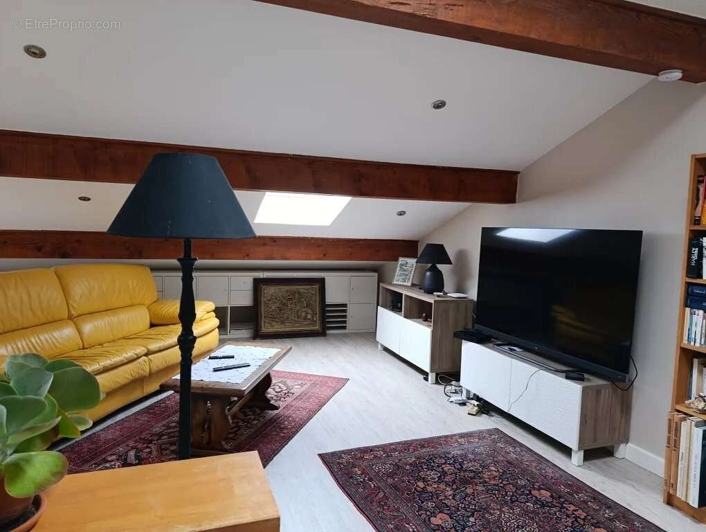 Maison à ATTIGNAT