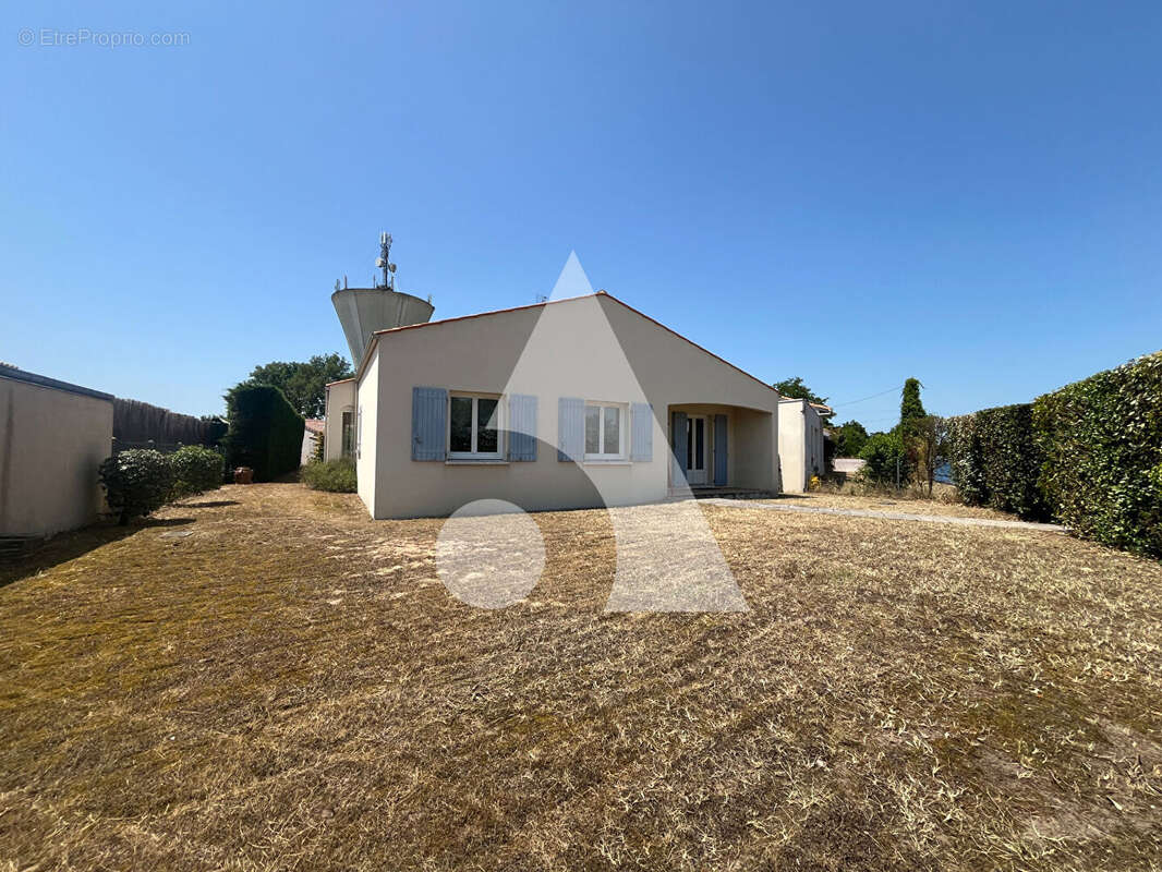 Maison à LA TREMBLADE