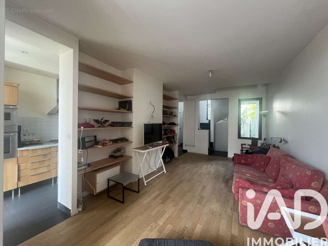 Photo 3 - Maison à SURESNES