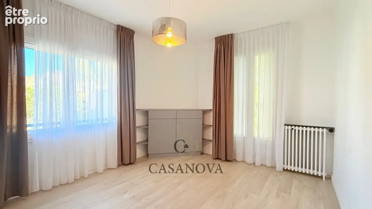 Maison de maître 260 m² avec piscine chauffée et jardin  Béziers centre  Bien d'exception - photo 13