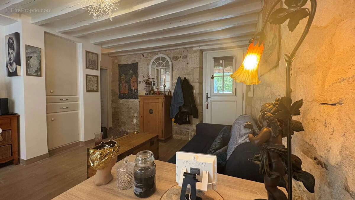 Appartement à GOUVIEUX