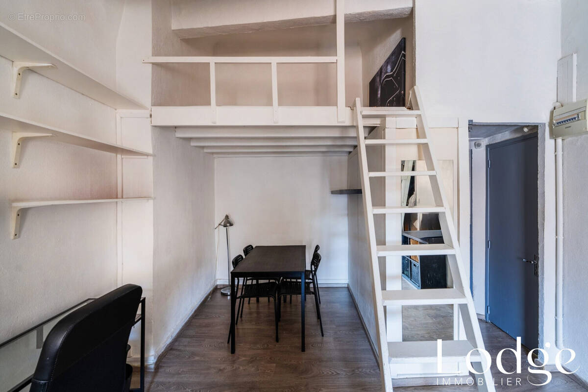 Appartement à AIX-EN-PROVENCE