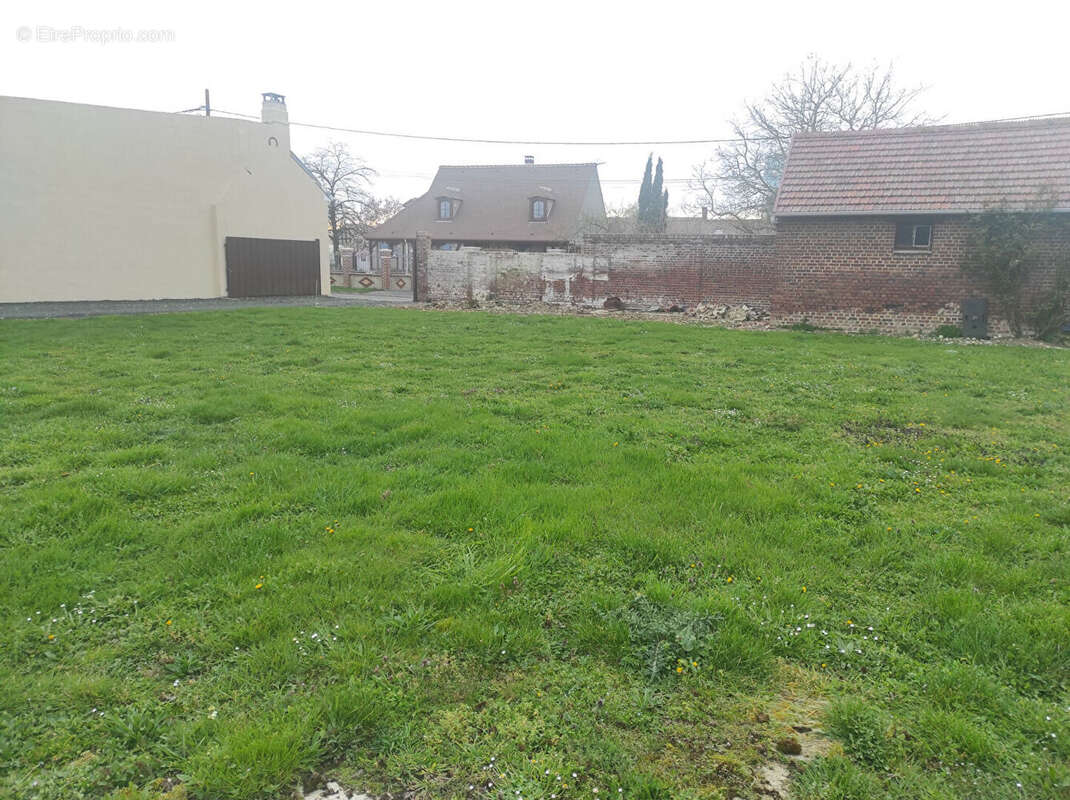 Terrain à LE PLESSIER-SUR-BULLES