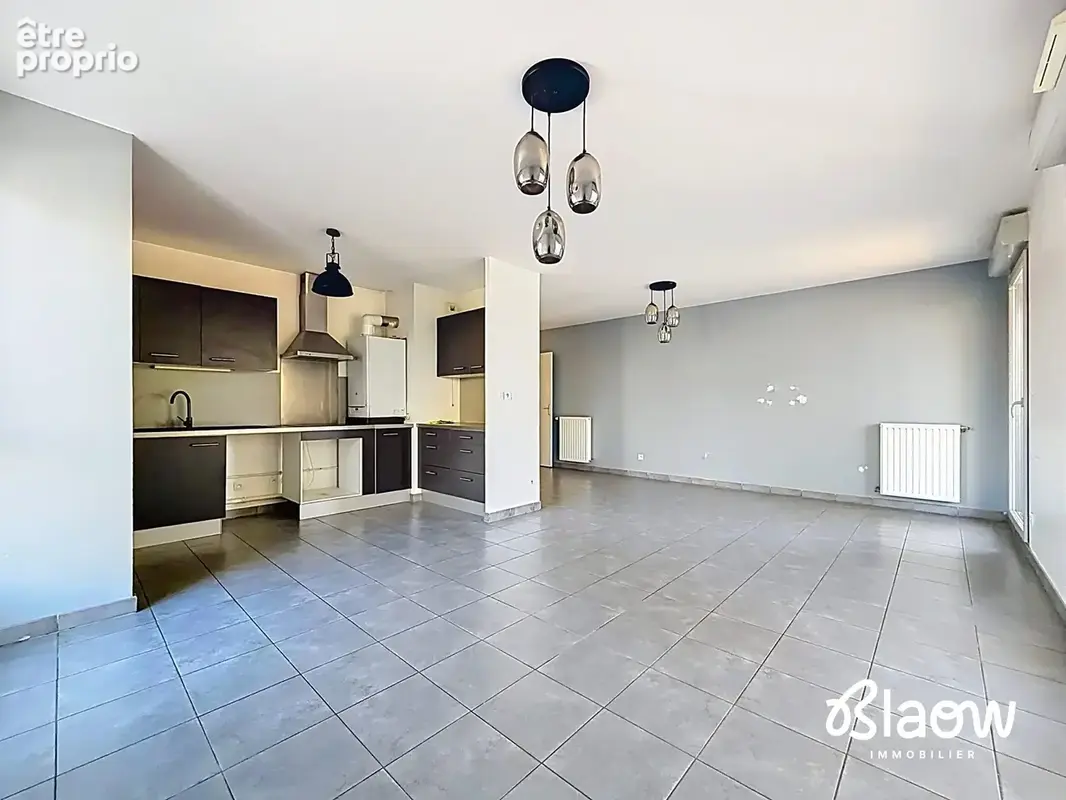 Appartement 4 pièces 88 m² à vendre à Decines-Charpieu (69150) - photo 3