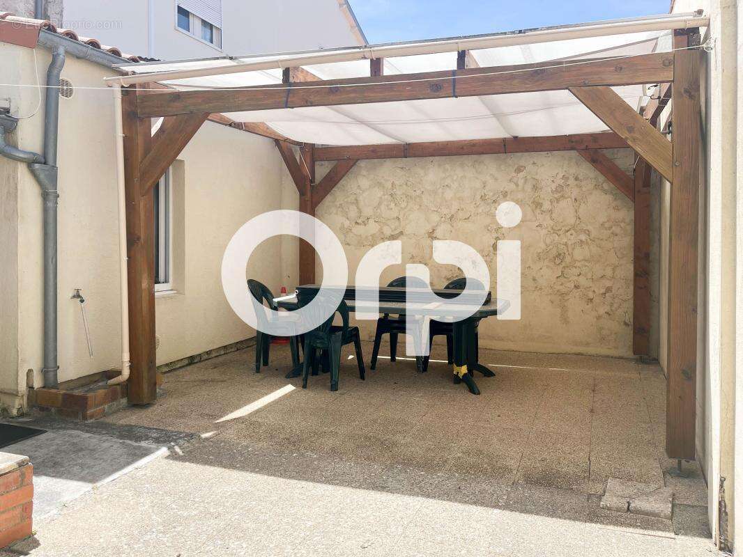 Maison de ville avec grande cour - photo 18