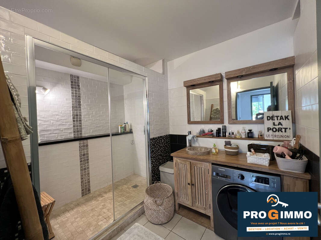 Appartement 70 m² à Saint-Pierre  - photo 6