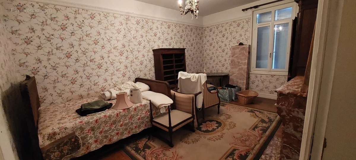 Maison à ESCLES-SAINT-PIERRE