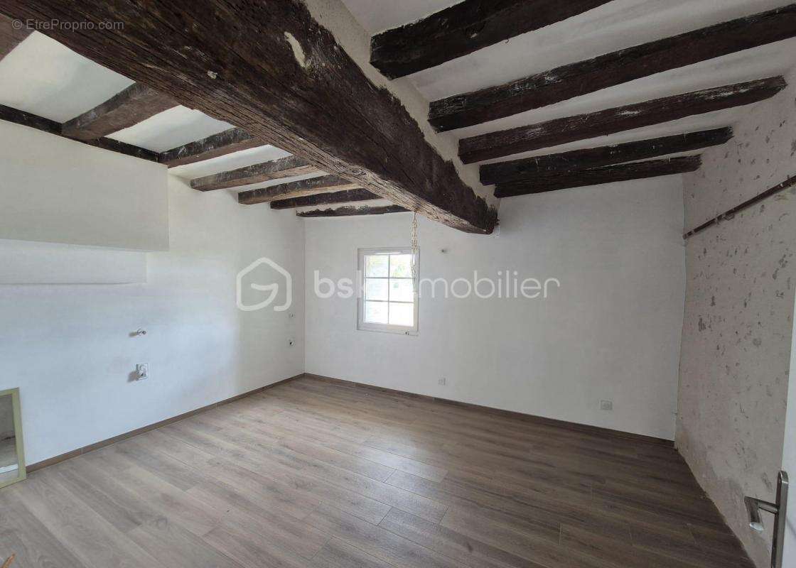 Maison à VILLIERS-AU-BOUIN