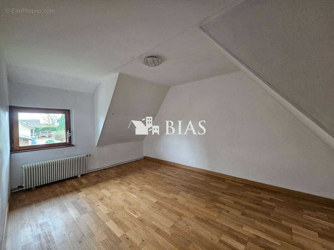 Maison à LE NEUBOURG