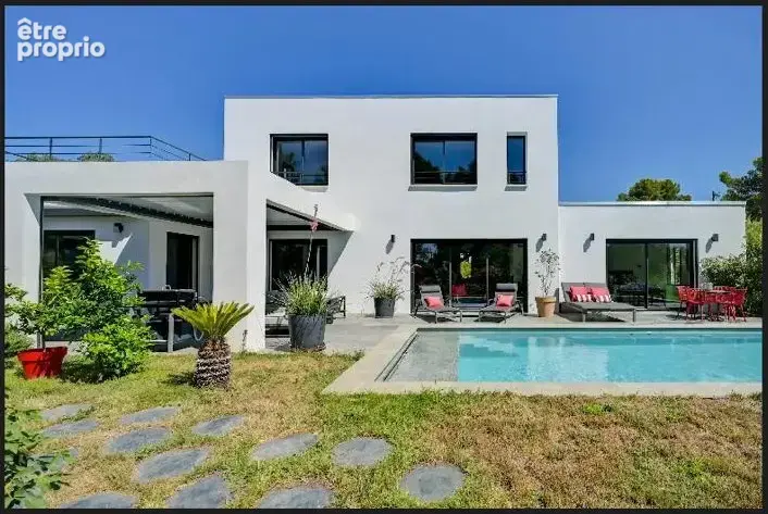 Photo Maison à Lambesc au prix de 1 248 000€