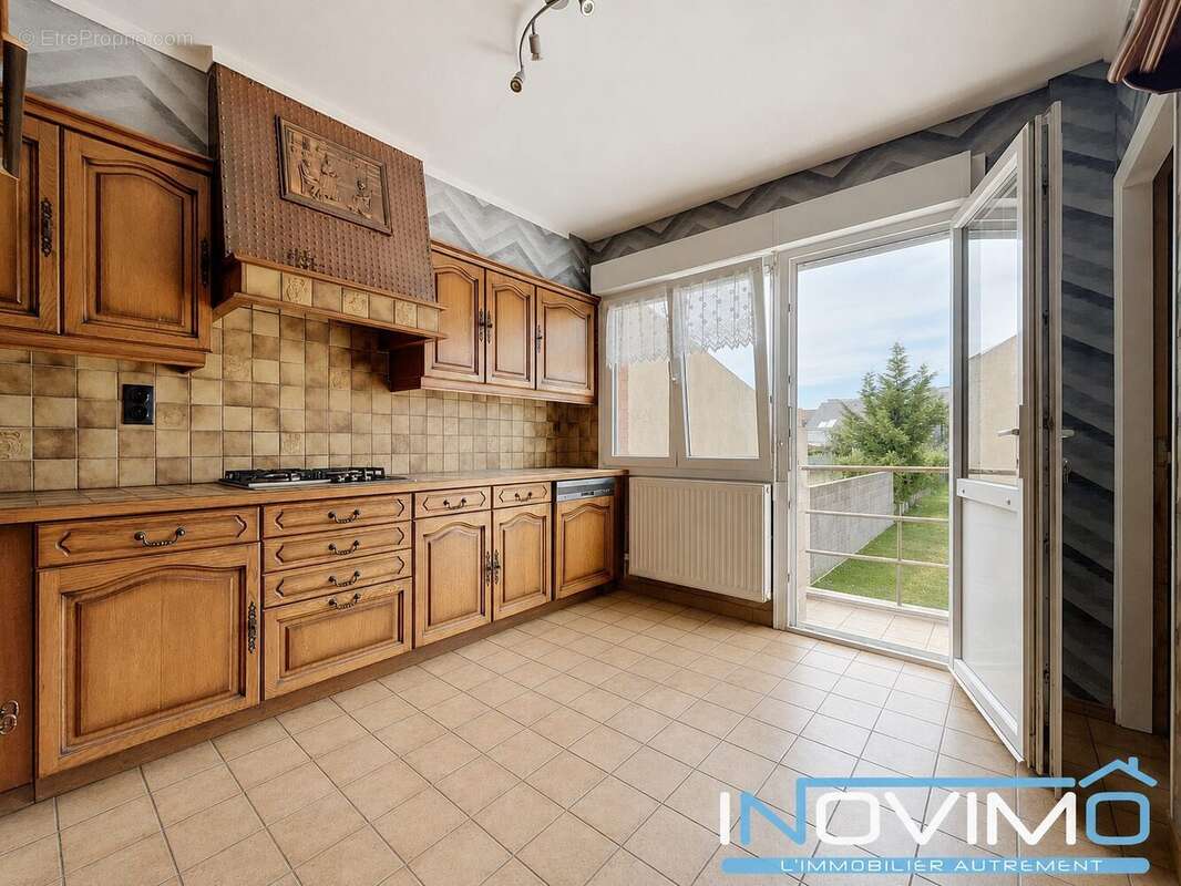 Maison 85 m² à Cappelle-La-Grande  - photo 5