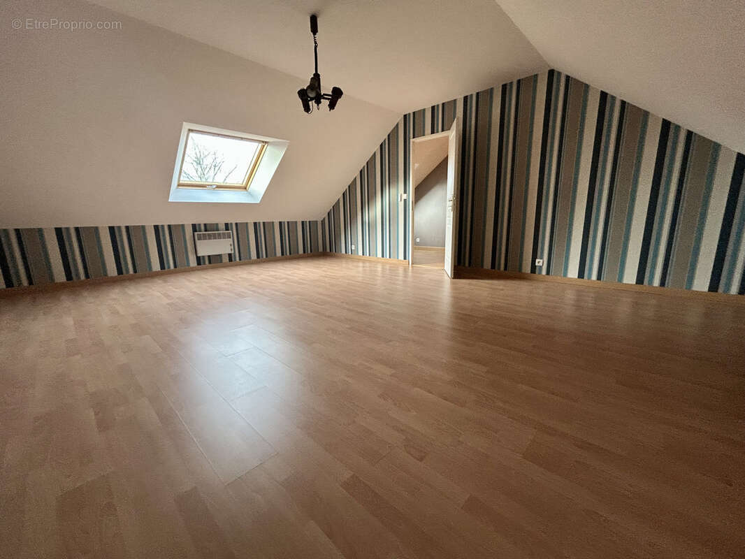 Maison à CLAYE-SOUILLY