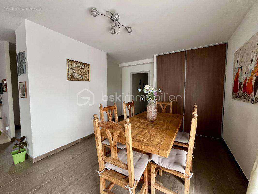 Maison à MARIGNY-LES-USAGES