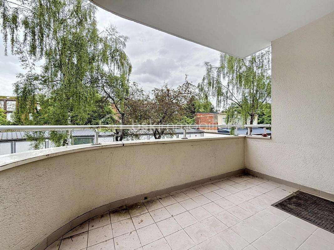 Appartement à LE BLANC-MESNIL