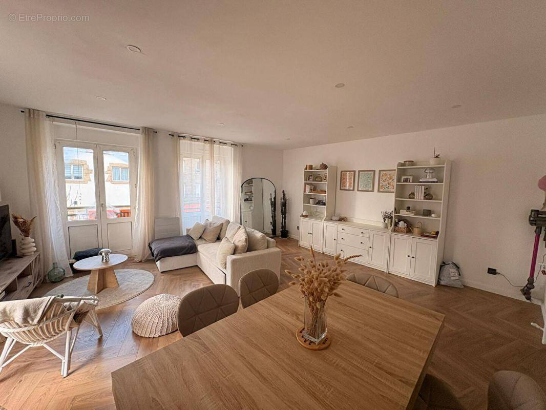 Appartement à BAUD