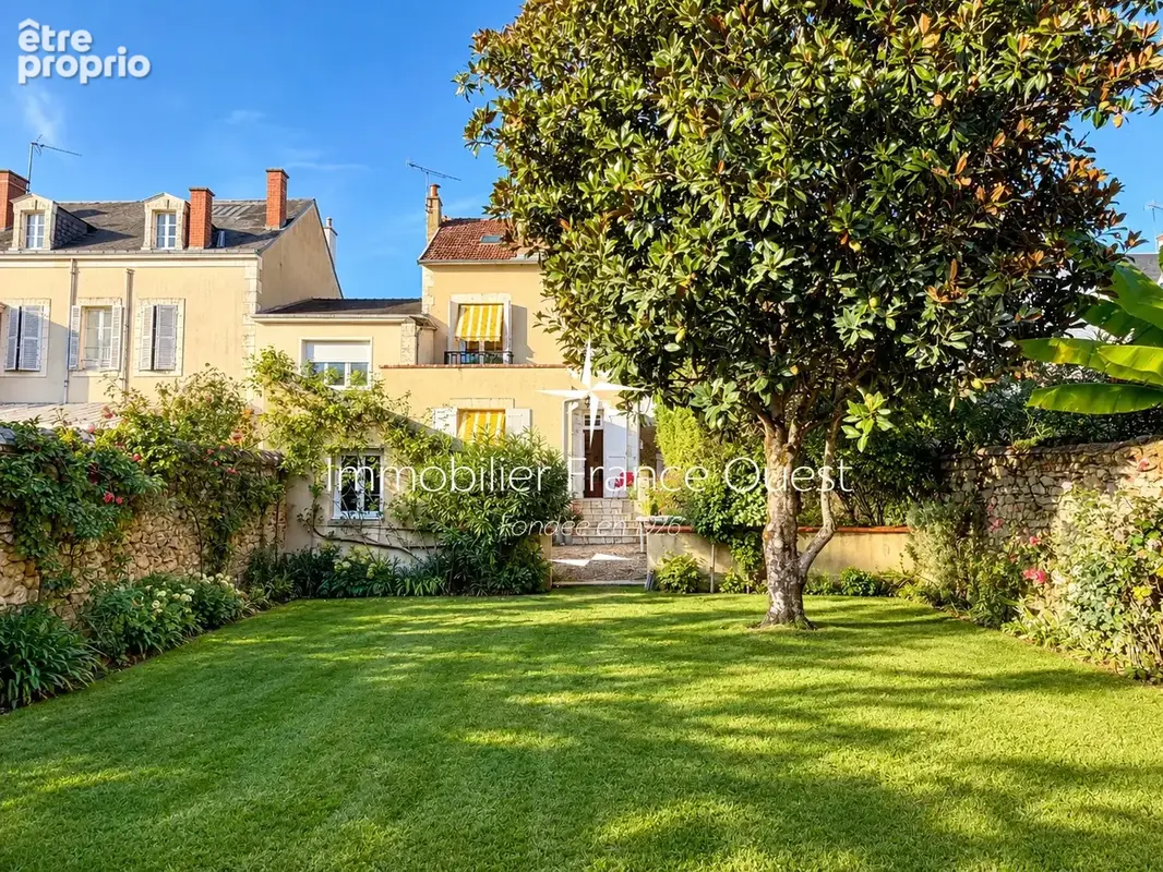 Maison bourgeoise avec magnifique jardin et accès rivière privé - photo 3