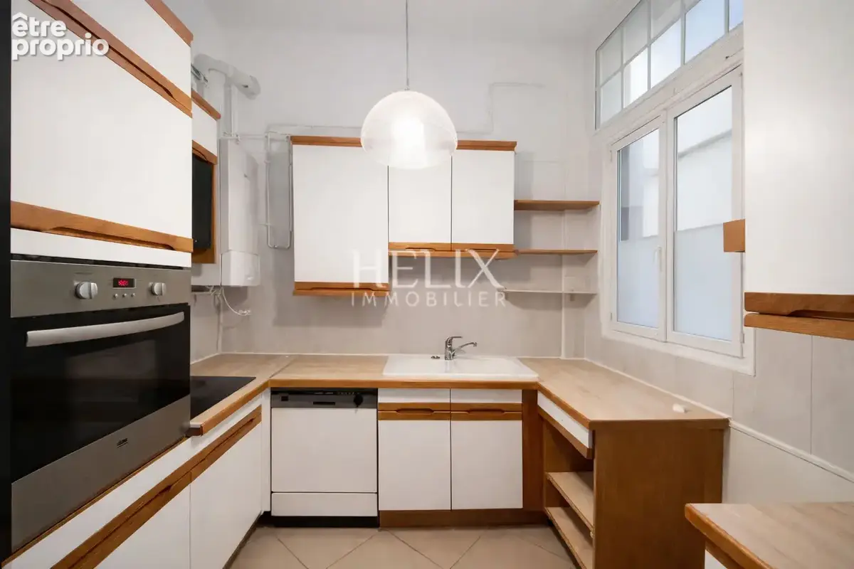 Appartement 81,58 M² "esprit maison"  chambre 15,34  M²  bureau 8,69 M² parking à Saint Germain en Laye, à 3 mn du RER - photo 5