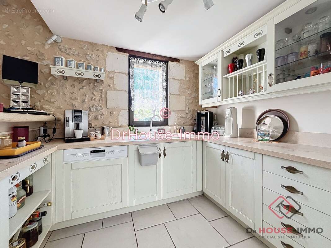 Maison à SAINT-ASTIER