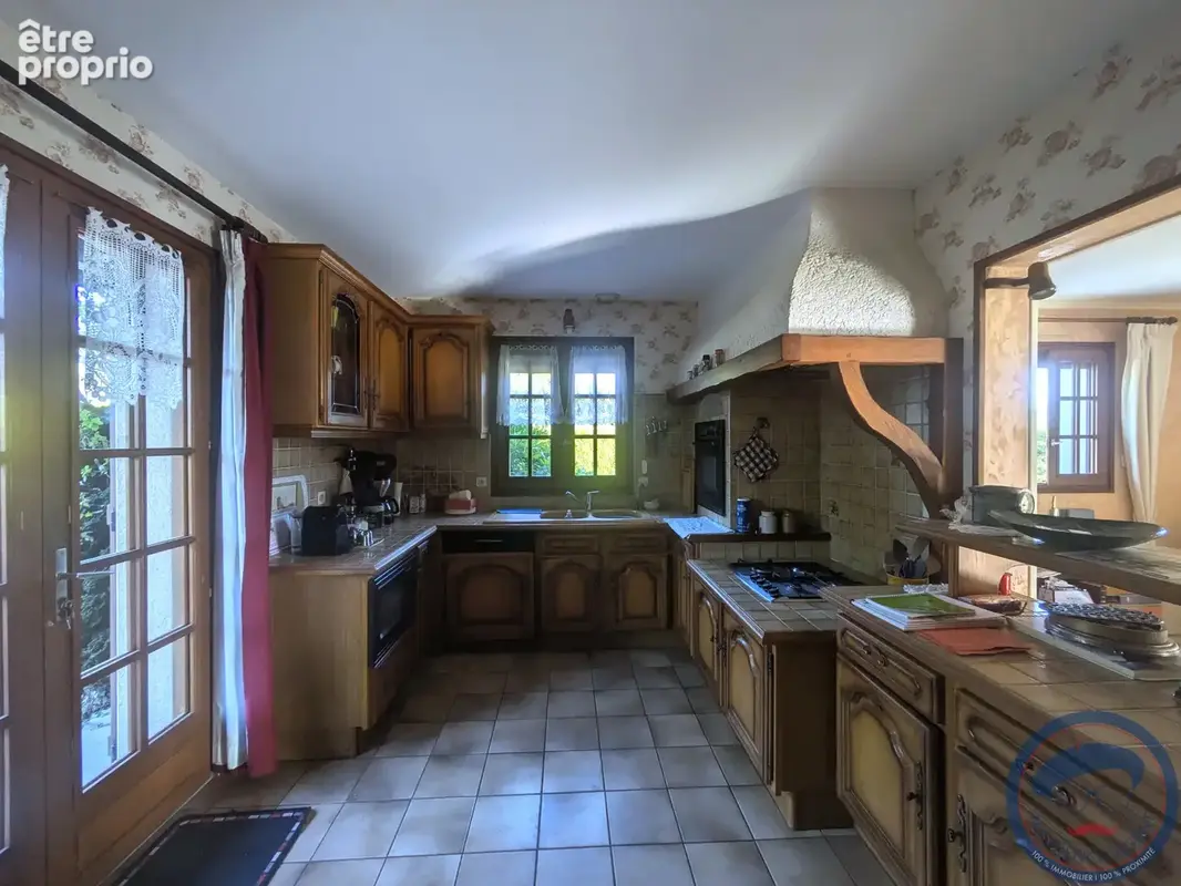 Belle propriété familiale au bord de l'Indre - photo 10