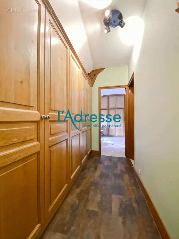 Maison à OINVILLE-SUR-MONTCIENT