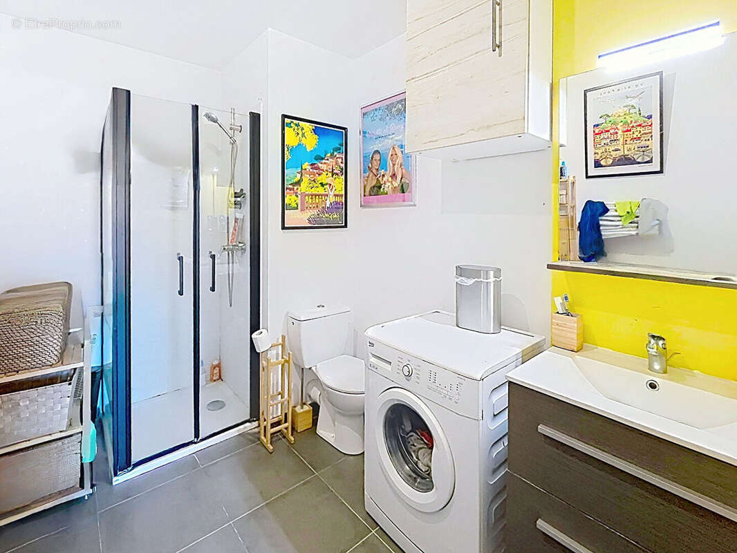 Appartement à PORT-DE-BOUC