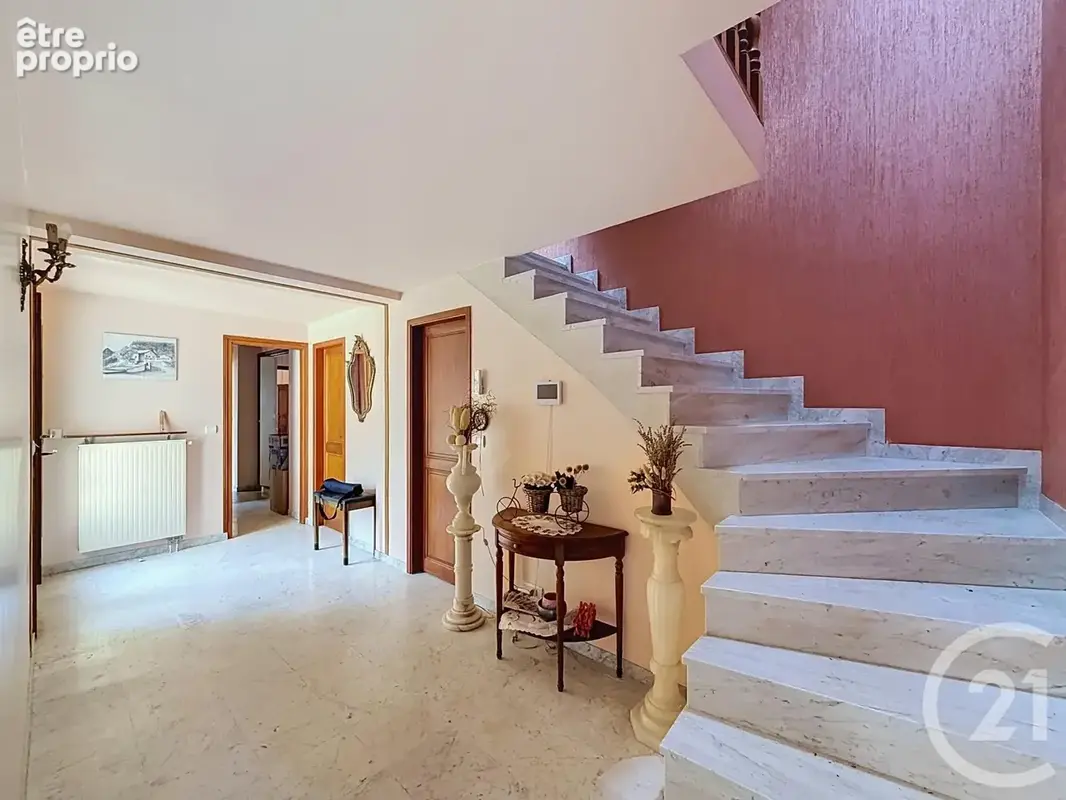 Maison 6 pièces 128 m² à vendre à Fontainebleau (77300) - photo 12