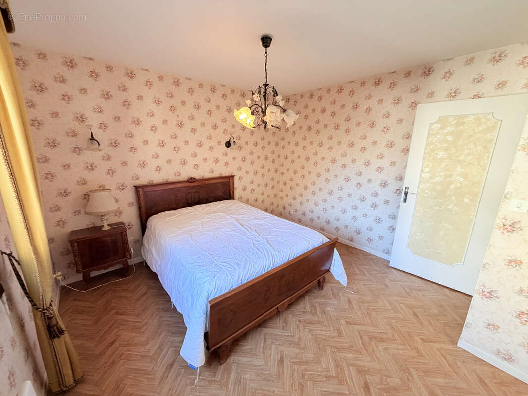 Appartement à SAINT-JEAN-DE-MAURIENNE