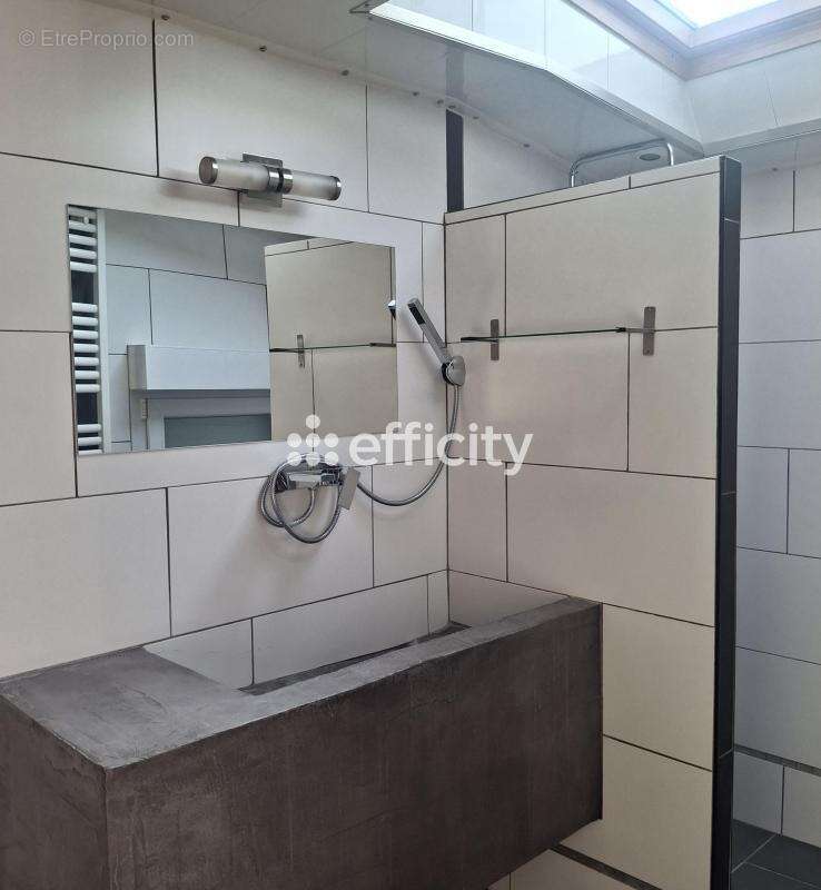 Appartement à ROUGEMONT