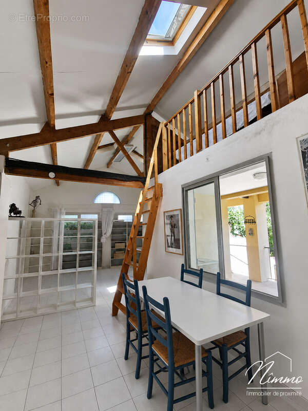 Appartement à NIMES