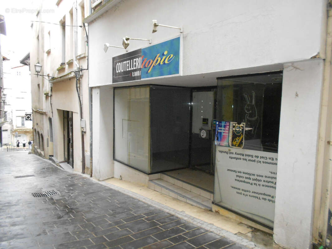 Commerce à THIERS